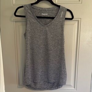 Reebok Gray Tank Top with Crew Neck and Relaxed Fit